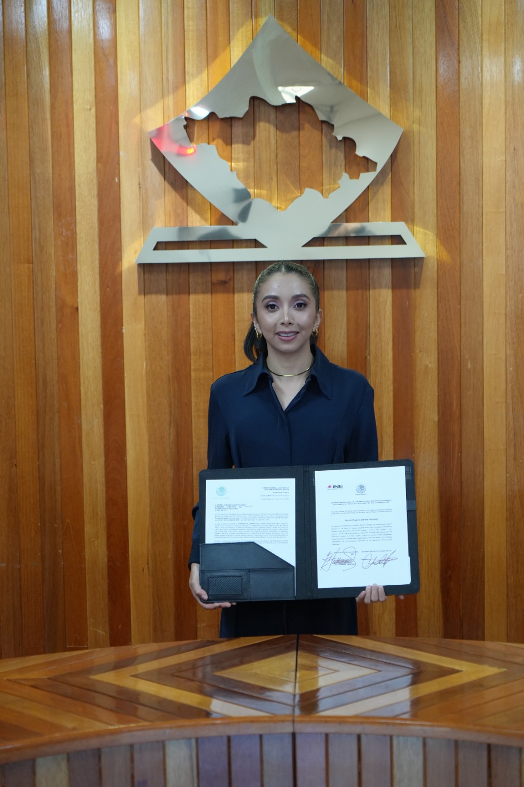 Protesta Brenda Fernanda Barrón Rugerio como consejera electoral del ITE